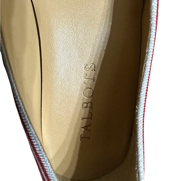 Talbots Edison Women’s Sz 7.5 Red and White Stripe Pointy Toe Flats - Picture 3 of 4